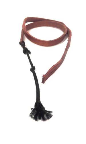 21110005 - Cześć strzelająca do bata ze skóry ZP widok1