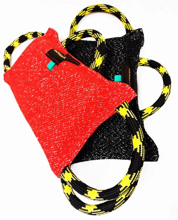 0154 - Klin z materiału ringowego średnio twardy